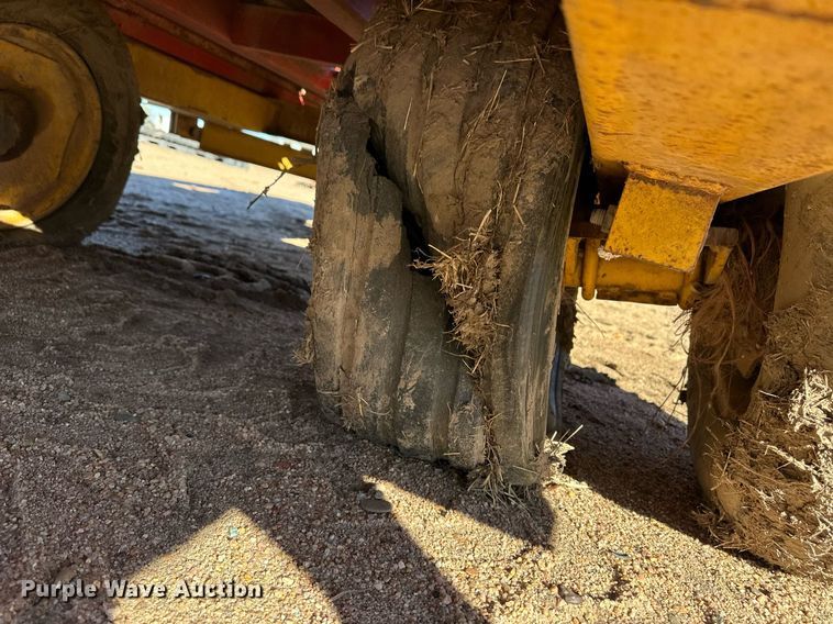 image for item ER8246 McKee Stack n' Mover hay stacker trailer