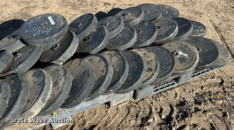 image for item ER8252 (50) gauge wheels