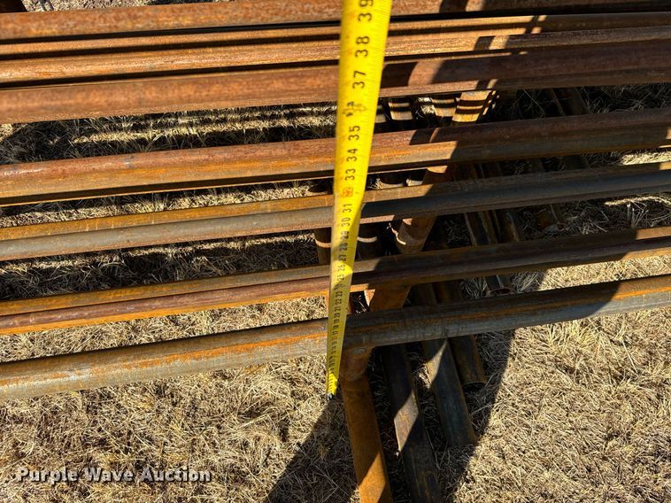 image for item IE9126 (10) metal cattle panels