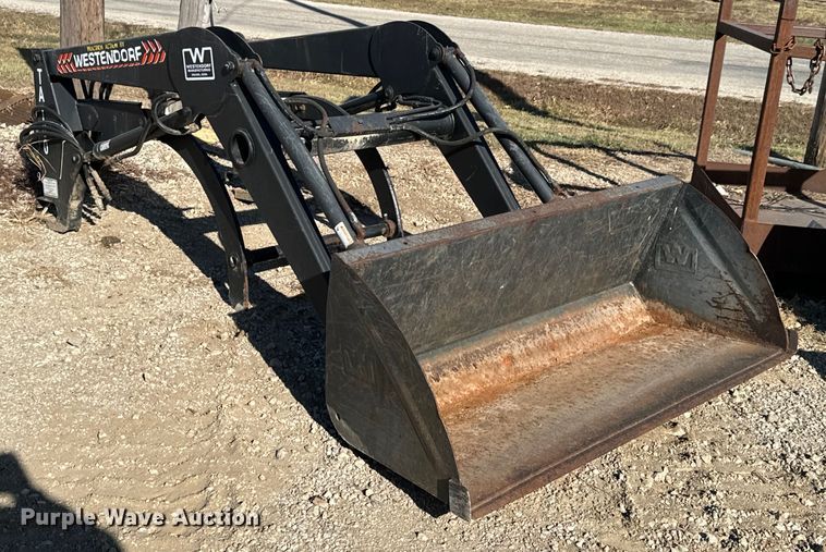 image for item JE9321 Westendorf TA160 loader