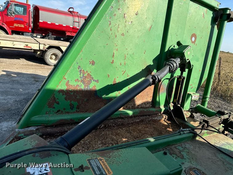image for item JE9330 John Deere 2018 batwing rotary mower