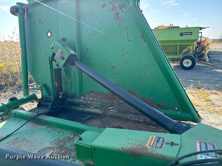 image for item JE9330 John Deere 2018 batwing rotary mower