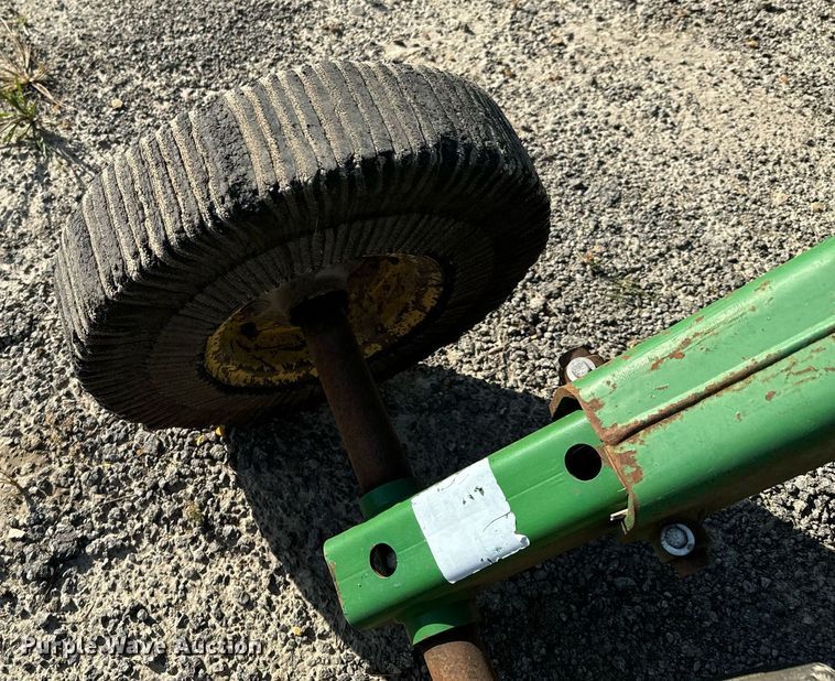 image for item JE9330 John Deere 2018 batwing rotary mower