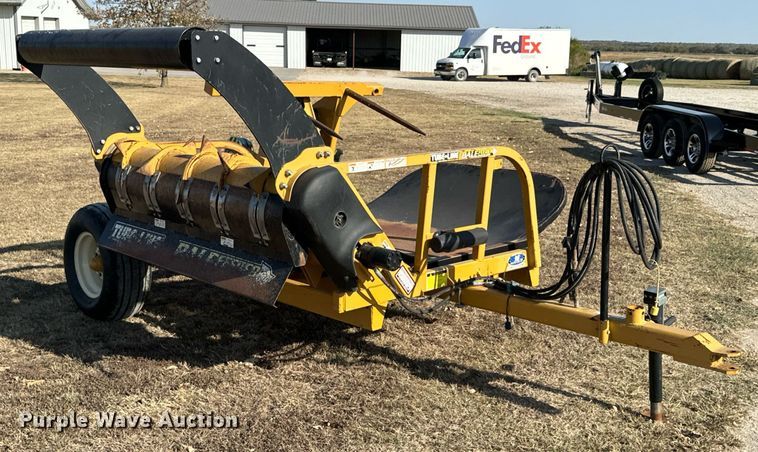 image for item JE9334 Tube Line BF5000SL bale feeder