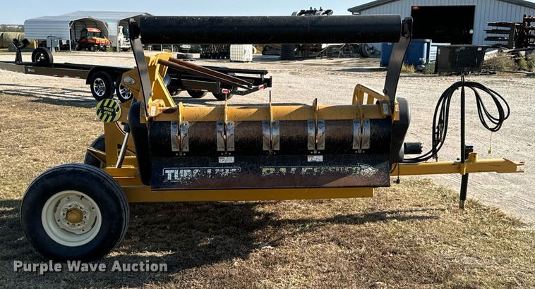 image for item JE9334 Tube Line BF5000SL bale feeder