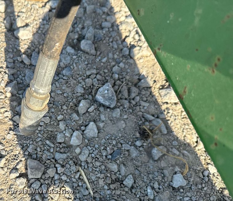 image for item JE9336 Tri-L Manufacturing bale unroller