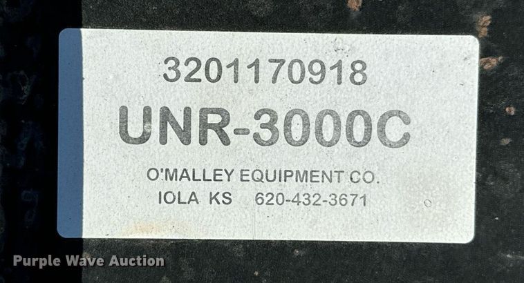 image for item JE9337 Tri-L Manufacturing bale unroller