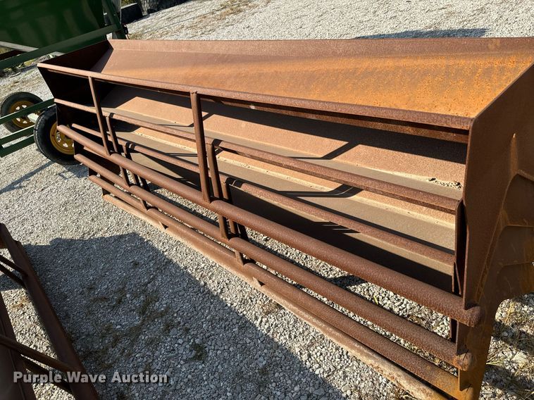 image for item JE9350 (6) bunk feeders