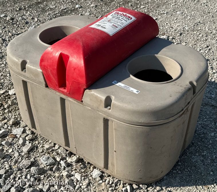 image for item JE9351 Behlen Country livestock waterer