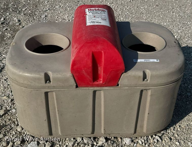 image for item JE9351 Behlen Country livestock waterer