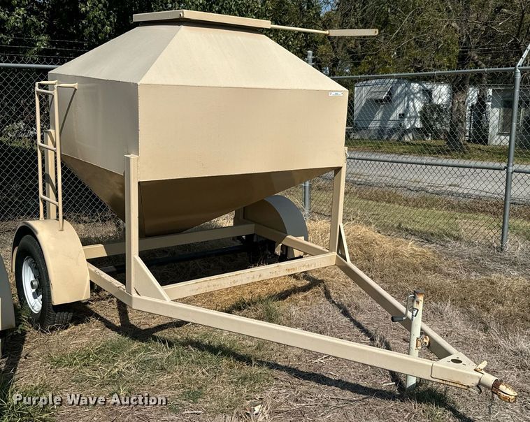 image for item JE9361 Feed cart