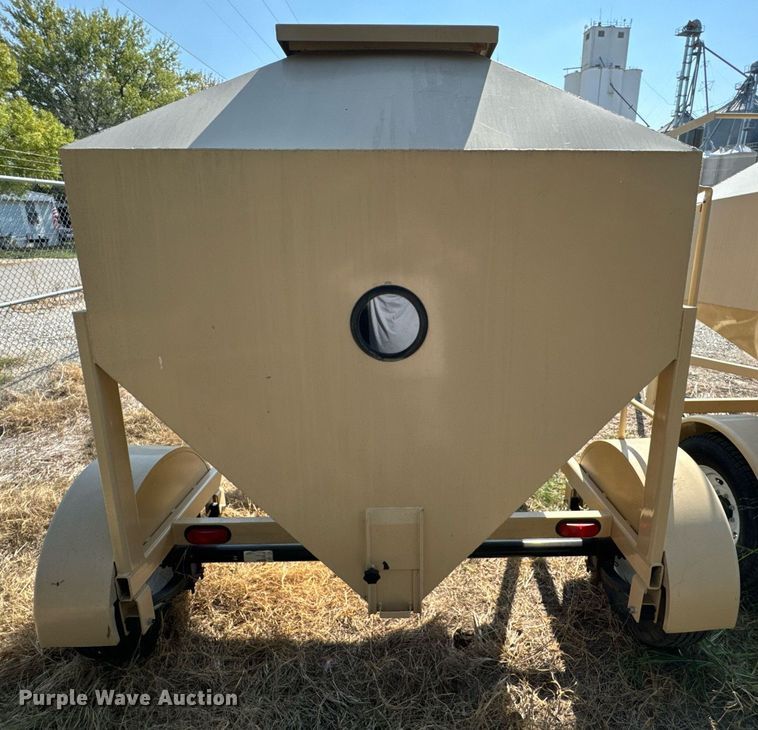 image for item JE9361 Feed cart