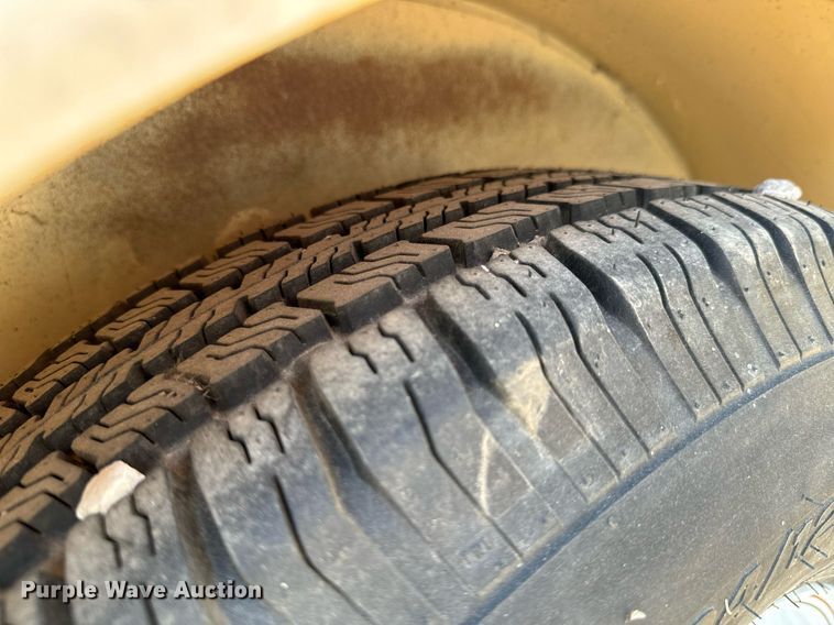 image for item JE9361 Feed cart