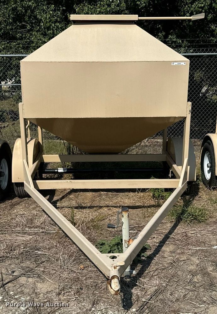 image for item JE9362 Feed cart