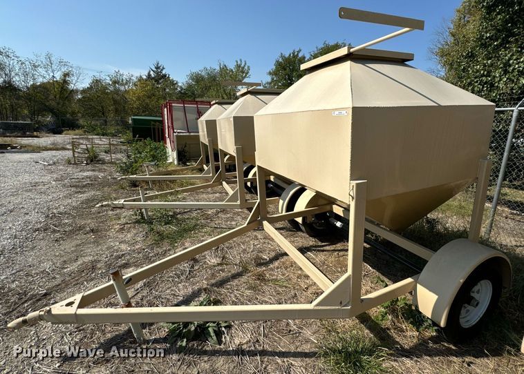 image for item JE9362 Feed cart