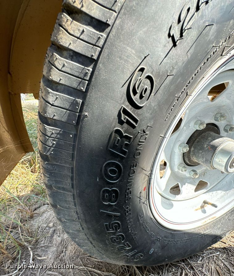 image for item JE9362 Feed cart