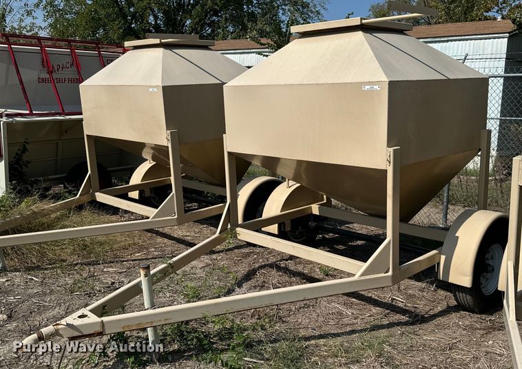 image for item JE9363 Feed cart