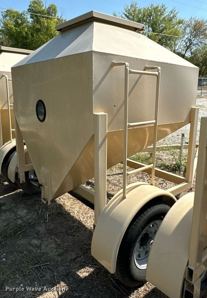 image for item JE9363 Feed cart