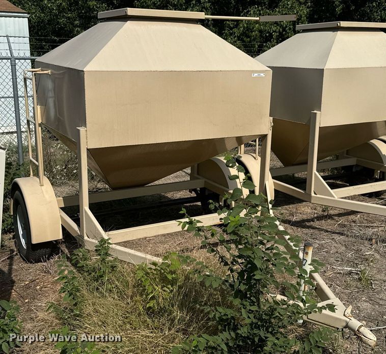 image for item JE9364 Feed cart