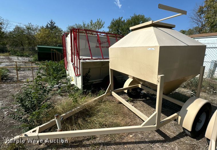 image for item JE9364 Feed cart