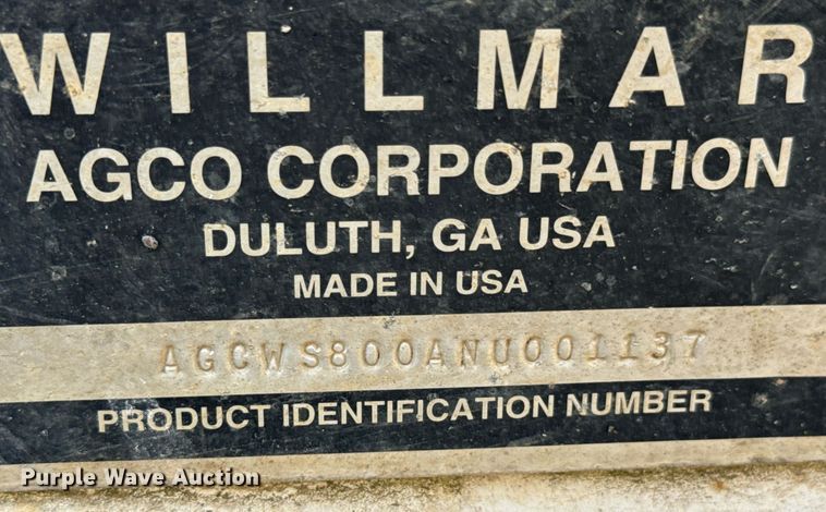 image for item JE9374 Willmar Super 800 spreader