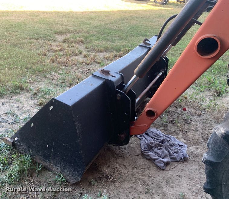 image for item JT9675 Kubota  M9000 MFWD tractor