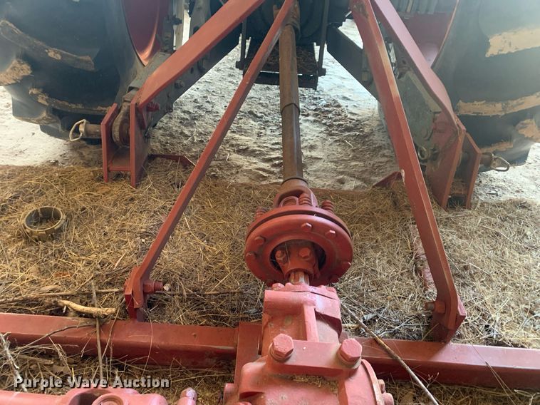 image for item JT9675 Kubota  M9000 MFWD tractor