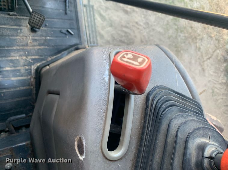 image for item JT9675 Kubota  M9000 MFWD tractor