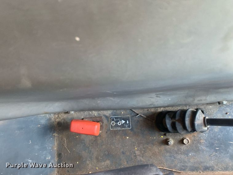 image for item JT9675 Kubota  M9000 MFWD tractor