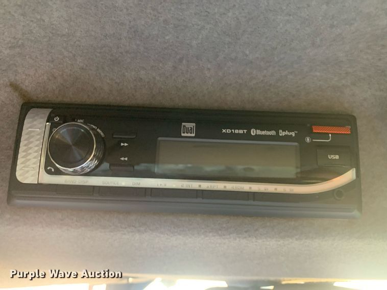 image for item JT9675 Kubota  M9000 MFWD tractor