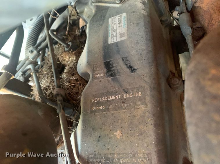 image for item JT9675 Kubota  M9000 MFWD tractor