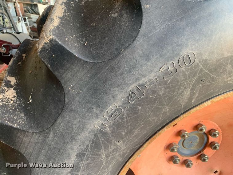 image for item JT9675 Kubota  M9000 MFWD tractor