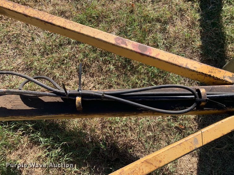 image for item JT9678 1972 hay rake