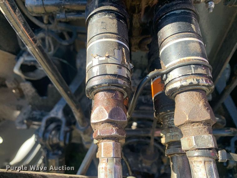 image for item JT9678 1972 hay rake