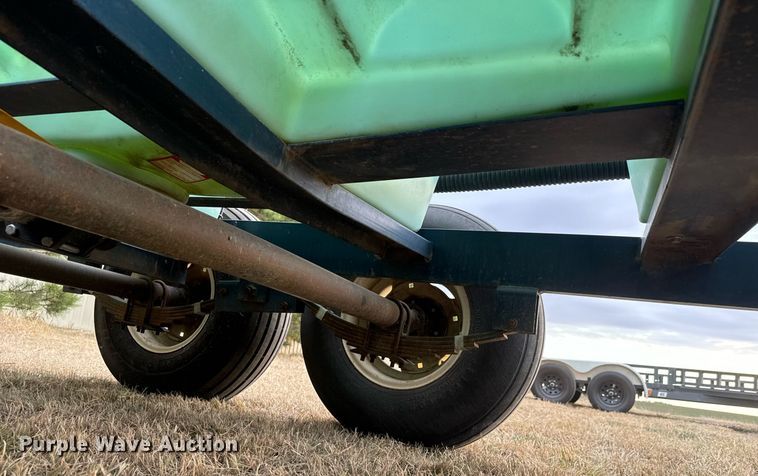 image for item MS9844 Schaben P-265-1010 nurse tank trailer 