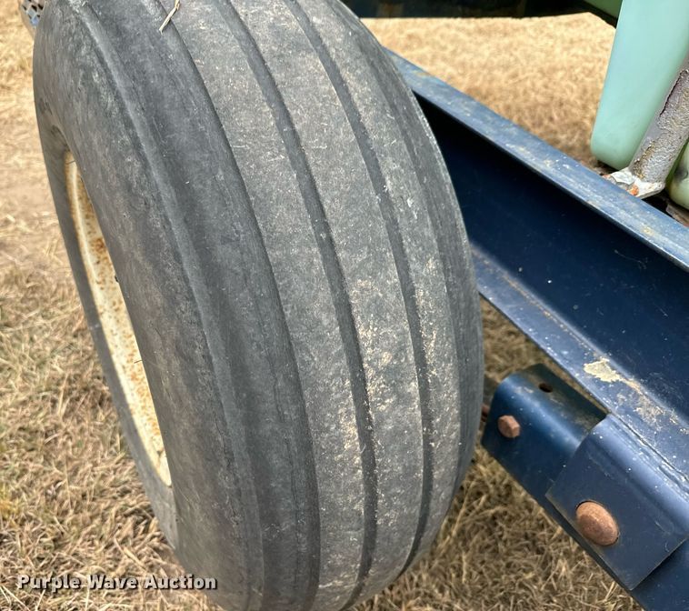 image for item MS9844 Schaben P-265-1010 nurse tank trailer 