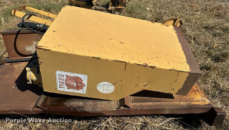 image for item ND9052 Tiger side rotary mower