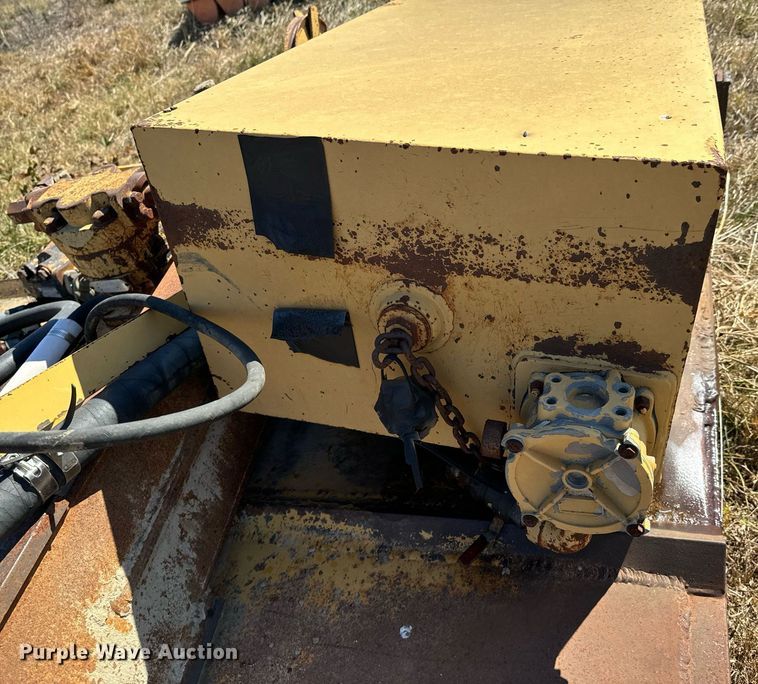 image for item ND9052 Tiger side rotary mower