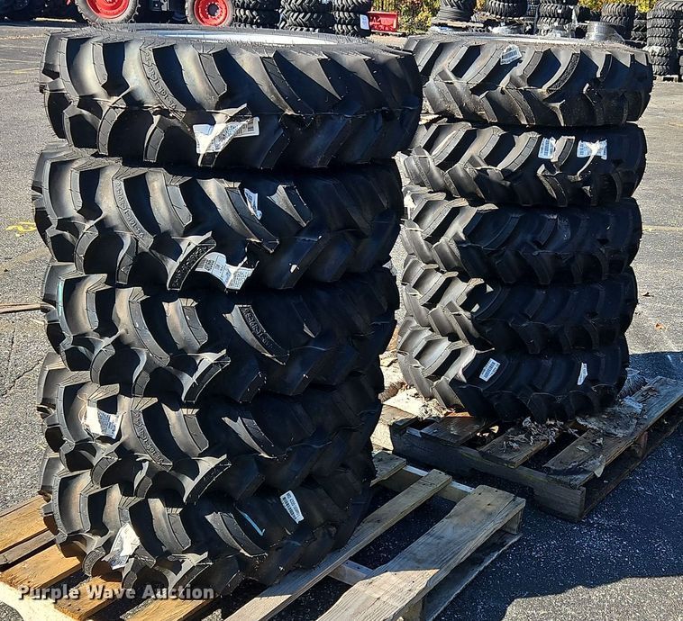 image for item OJ9888 (10) 9.5-16R-11 tires and wheels