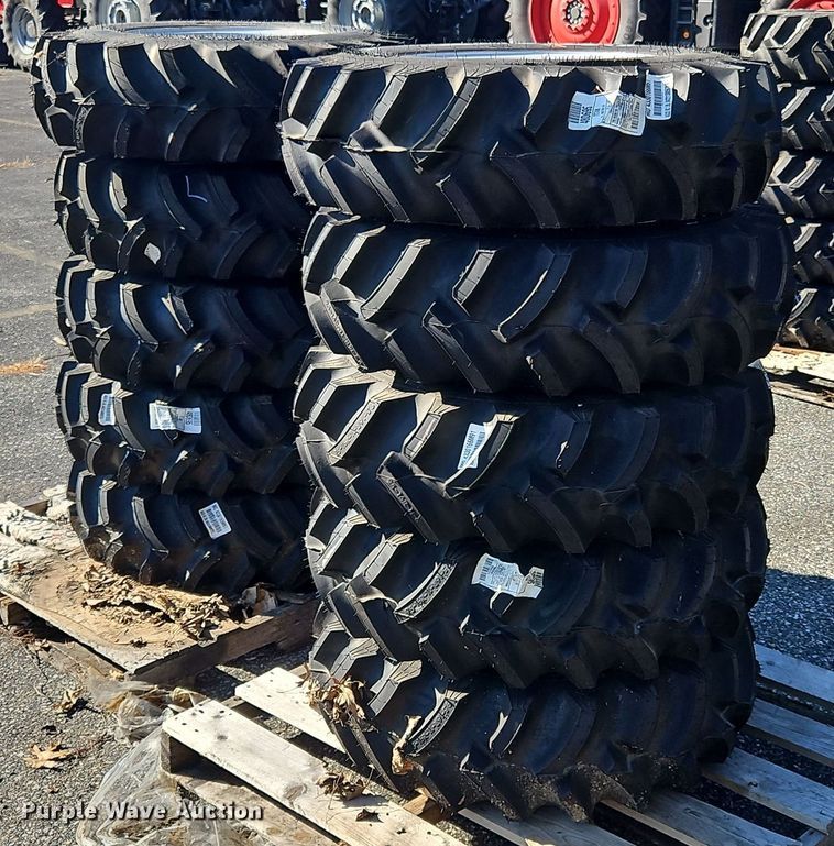 image for item OJ9889 (10) 9.5-16R-11 tires and wheels