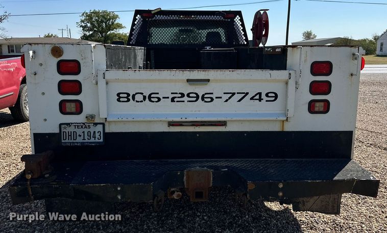 image for item DD3213 2012 Ford F450 Super Duty utility / service truck