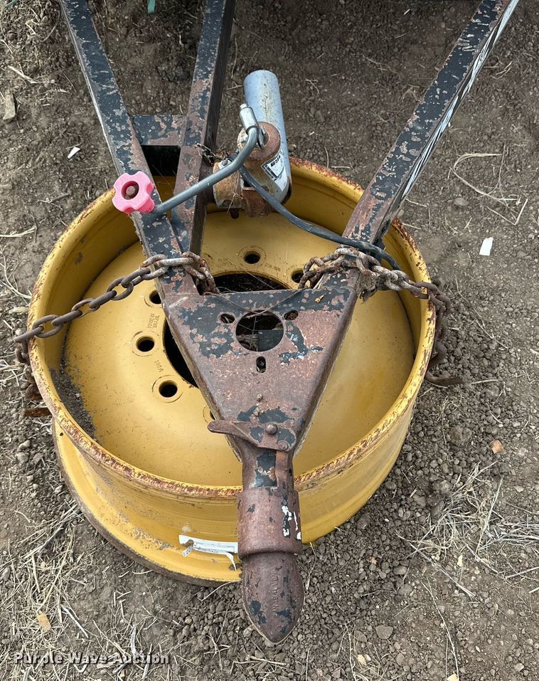 image for item DD3393 2002 PJ utility trailer