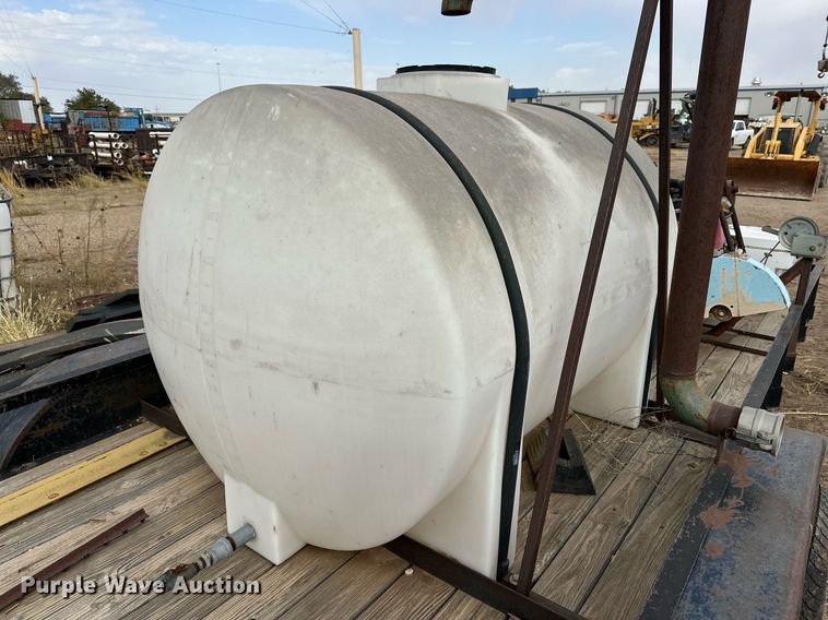 image for item DD3393 2002 PJ utility trailer