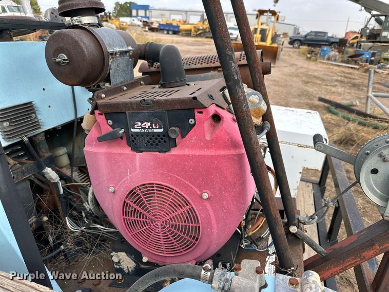 image for item DD3393 2002 PJ utility trailer