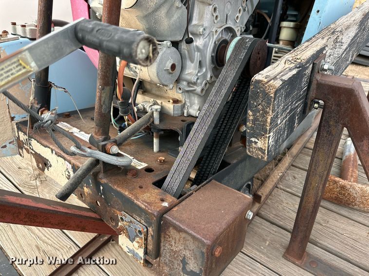 image for item DD3393 2002 PJ utility trailer