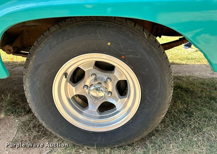 image for item DD3402 1964 Ford F100 pickup truck