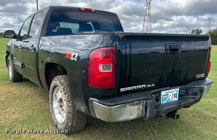 image for item DO7518 2011 Chevrolet  Silverado 1500 Crew Cab pickup truck