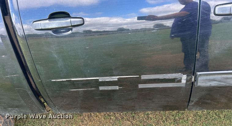 image for item DO7518 2011 Chevrolet  Silverado 1500 Crew Cab pickup truck