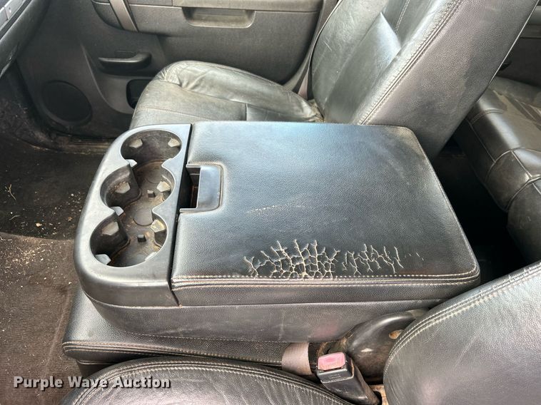 image for item DO7518 2011 Chevrolet  Silverado 1500 Crew Cab pickup truck