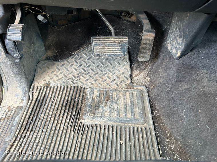 image for item DO7518 2011 Chevrolet  Silverado 1500 Crew Cab pickup truck